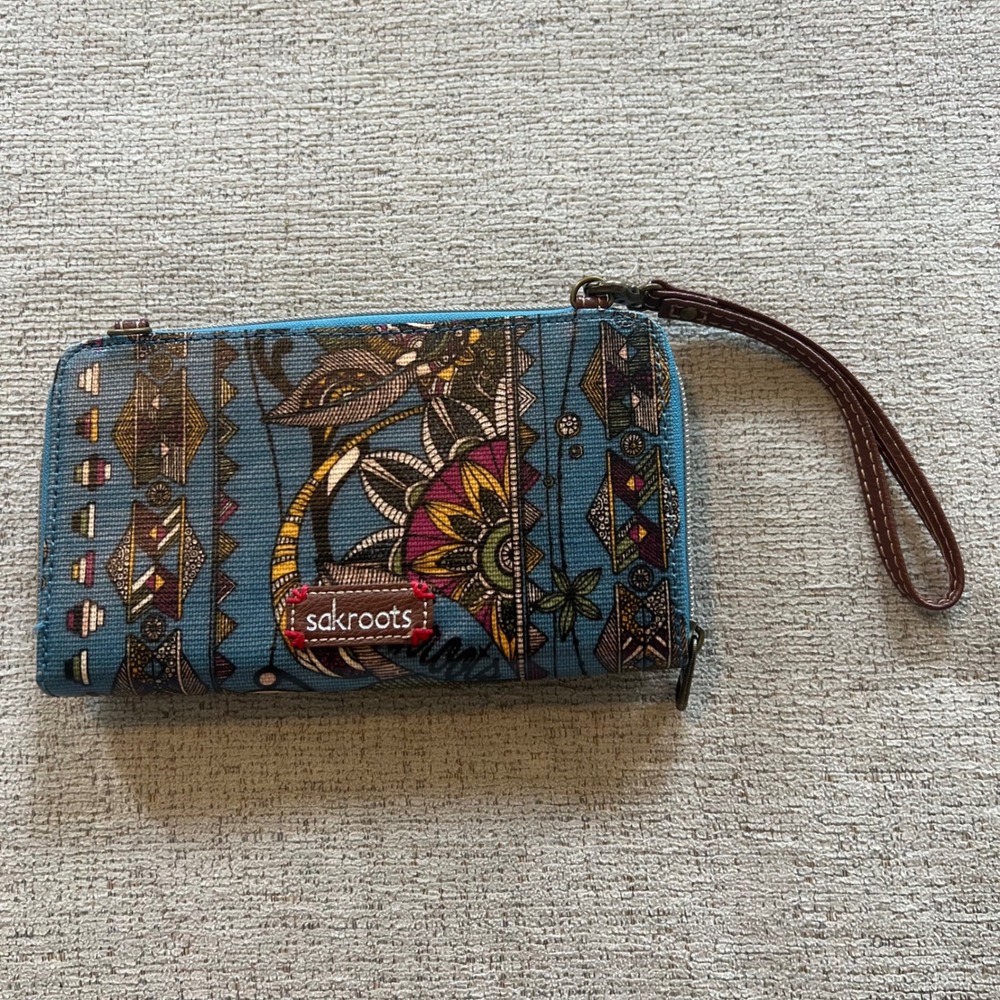 Sakroots Artist Circle Blue Owl Floral Print Wristlet Wallet Zip Around Clutch